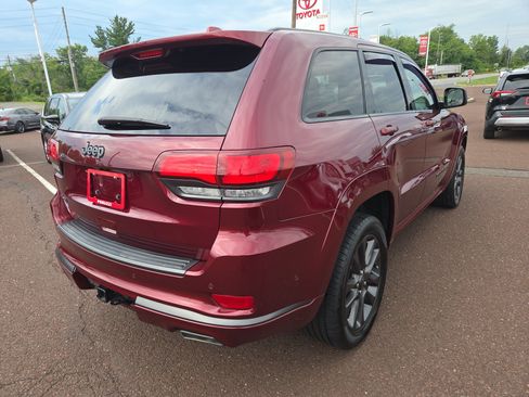 Used 2018 Jeep Grand Cherokee High Altitude AWD/4WD image 3