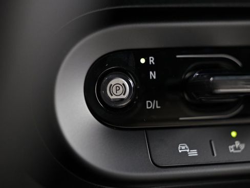 New 2026 MINI Cooper 2-Door Hardtop image 36