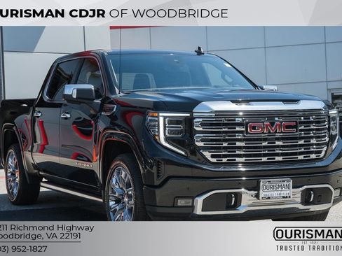 Used 2024 GMC Sierra 1500 Denali AWD/4WD image 1