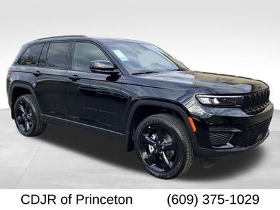 New 2025 Jeep Grand Cherokee Altitude