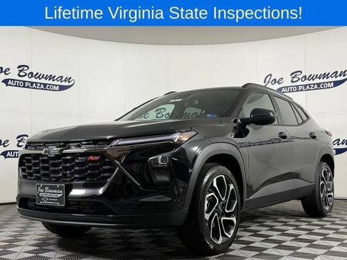 New 2026 Chevrolet Trax RS w/ Driver Confidence Package FWD image 3