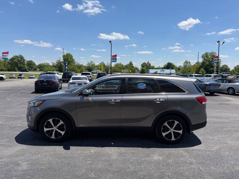 Used 2016 Kia Sorento EX AWD/4WD image 8