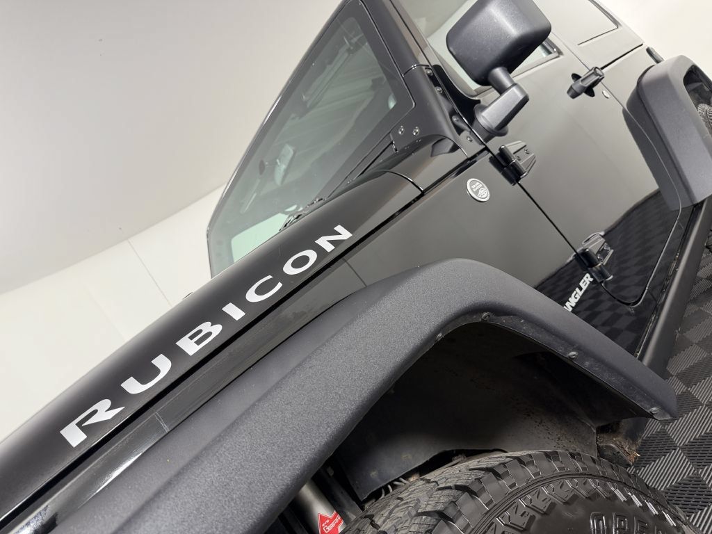 Used 2007 Jeep Wrangler Rubicon w/ Dual Top Group AWD/4WD image 11