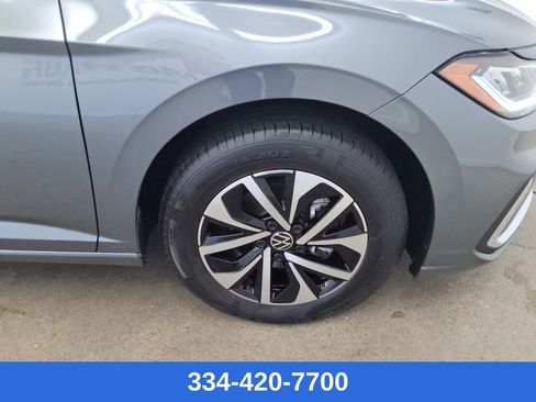 Used 2025 Volkswagen Jetta S image 22