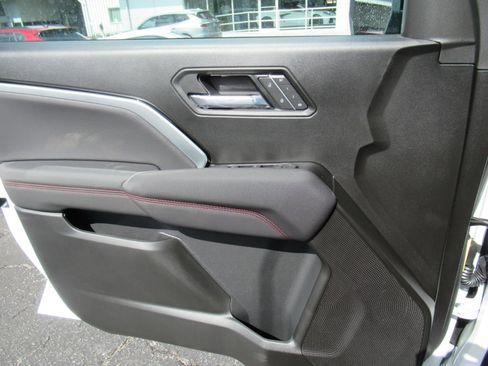 New 2026 Chevrolet Colorado Z71 AWD/4WD image 19