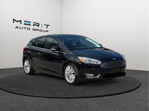 Used 2015 Ford Focus Titanium FWD image 1