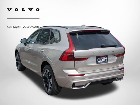 New 2026 Volvo XC60 B5 Plus w/ Protection Package Premier AWD/4WD image 5