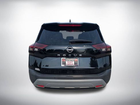 Used 2023 Nissan Rogue S FWD image 4