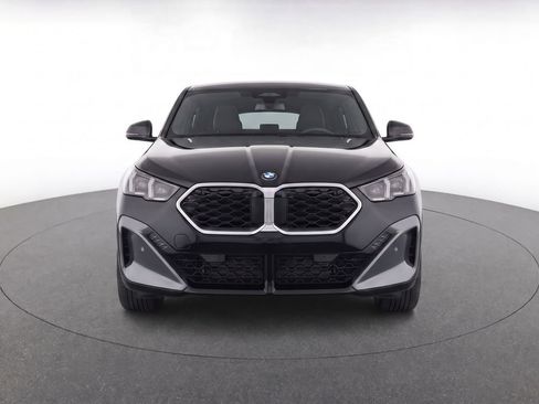 Used 2026 BMW X2 xDrive28i AWD/4WD image 8