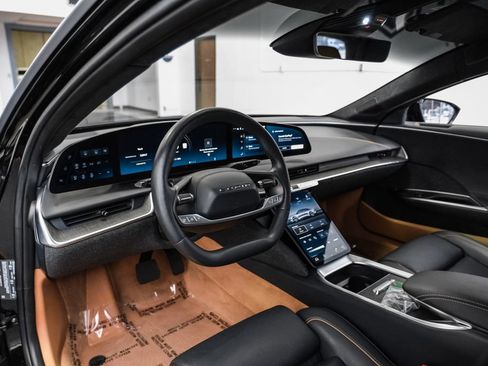 Used 2023 Lucid Air Touring AWD/4WD image 3
