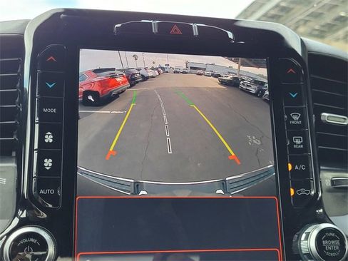 Used 2023 RAM 1500 Limited w/ Trailer Tow Group image 10