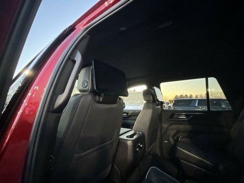 New 2026 GMC Yukon Elevation image 33