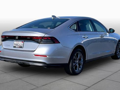 Used 2023 Honda Accord EX image 12