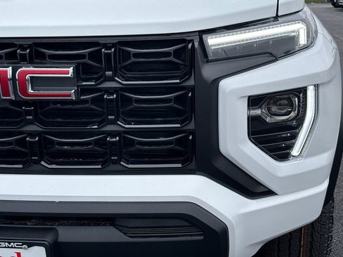 New 2026 GMC Canyon Elevation image 11