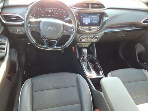 Certified 2023 Chevrolet TrailBlazer RS w/ Convenience Package image 10
