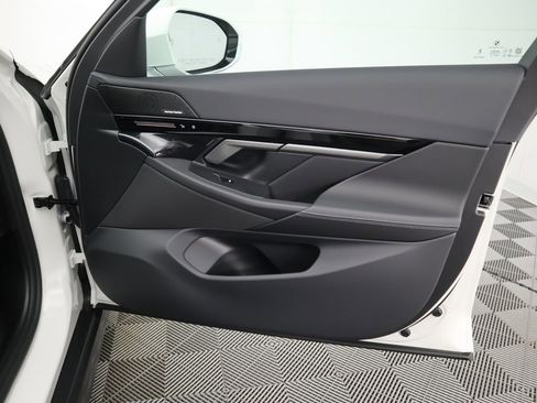 Certified 2025 BMW 530i 530i image 26