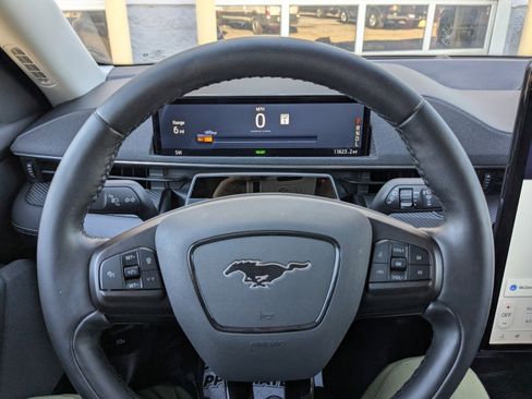 Used 2024 Ford Mustang Mach-E Select w/ Comfort Package Lite image 18