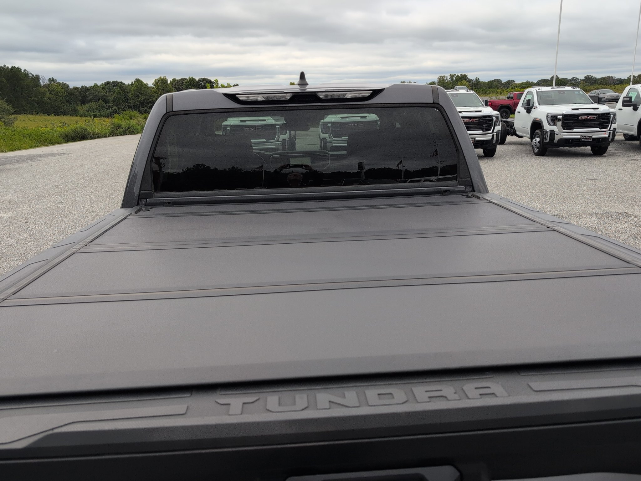 Used 2024 Toyota Tundra SR5 w/ SR5 Premium Package AWD/4WD image 4