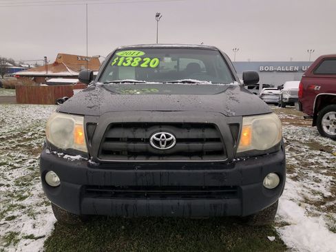 Used 2011 Toyota Tacoma ACCCAB image 8