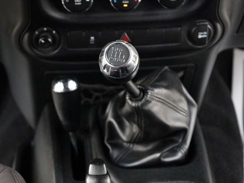 Used 2017 Jeep Wrangler Unlimited Sport w/ Quick Order Package 23S image 31