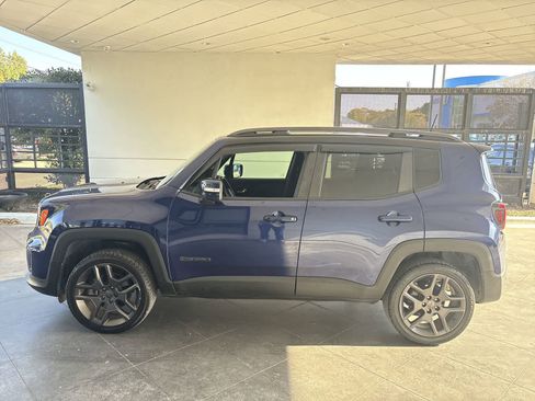 Used 2020 Jeep Renegade Altitude image 3
