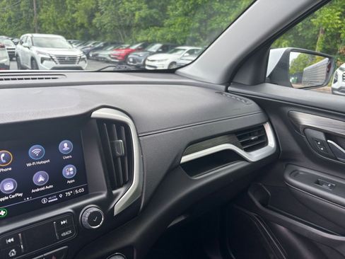 Used 2024 GMC Terrain SLT AWD/4WD image 31