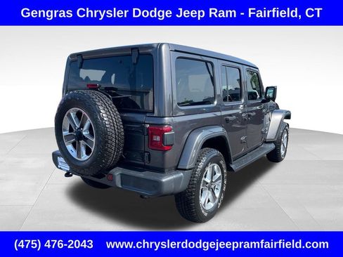 Used 2021 Jeep Wrangler Unlimited Sahara AWD/4WD image 7