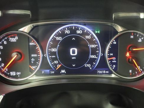 Used 2022 Chevrolet Traverse Premier image 13