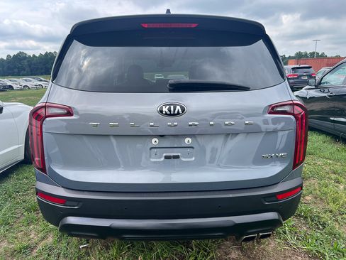 Used 2020 Kia Telluride SX FWD image 3