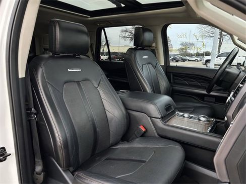 Used 2020 Ford Expedition Platinum image 34