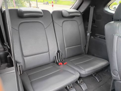 Used 2017 Hyundai Santa Fe Limited FWD image 21