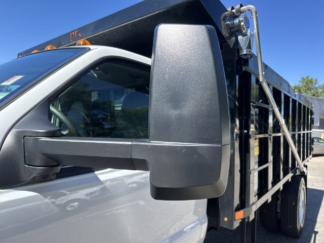 Used 2026 Ford F750 2WD Regular Cab Super Duty image 12