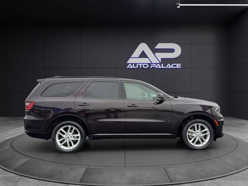 Used 2024 Dodge Durango GT image 8