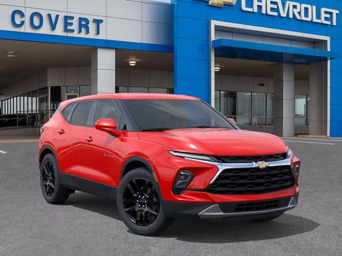 New 2025 Chevrolet Blazer LT image 7