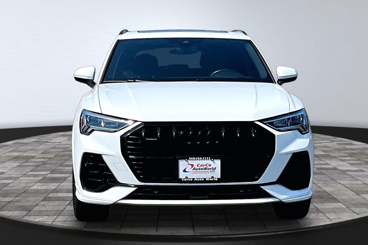 Used 2022 Audi Q3 2.0T Premium Plus AWD/4WD image 2