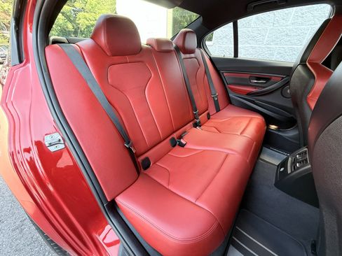 Used 2016 BMW M3 RWD image 35