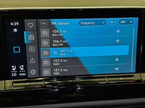 Used 2024 Volkswagen Atlas Cross Sport SE image 21