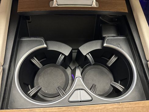 Used 2022 Mercedes-Benz GLS 450 GLS 450 AMG image 25