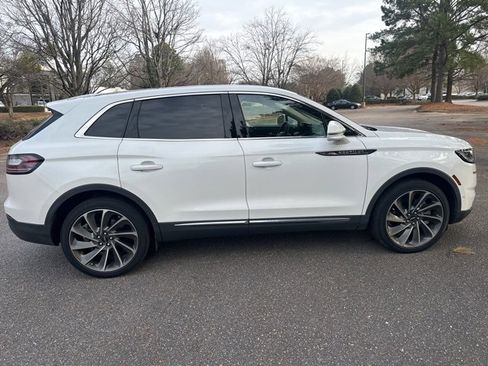 Used 2022 Lincoln Nautilus Reserve w/ Equipment Group 201A image 7