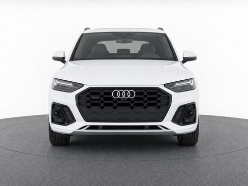 Used 2025 Audi Q5 2.0T Premium AWD/4WD image 2
