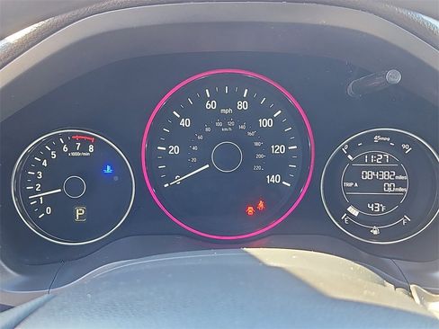 Used 2016 Honda HR-V LX image 23