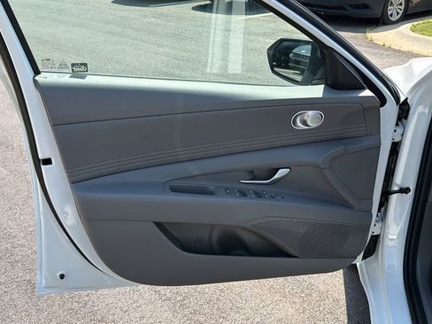 New 2026 Hyundai Elantra Sport image 11