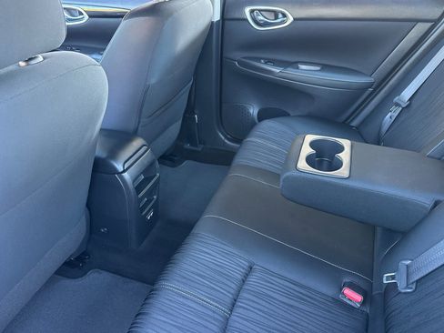 Used 2018 Nissan Sentra SV image 12