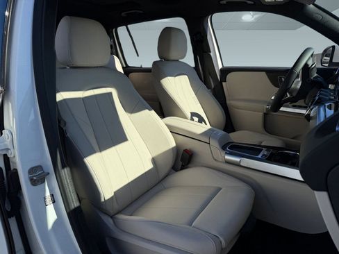 New 2026 Mercedes-Benz GLB 250 image 21