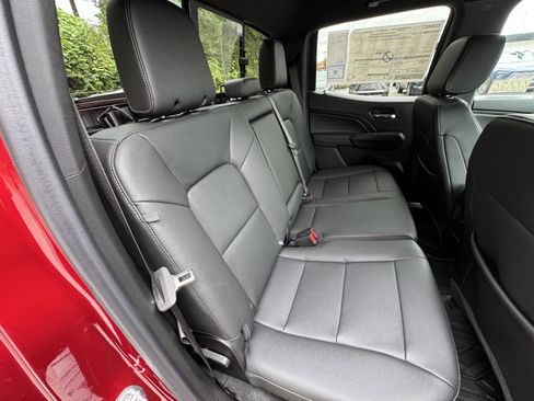 New 2026 GMC Canyon Elevation w/ Convenience Package image 17