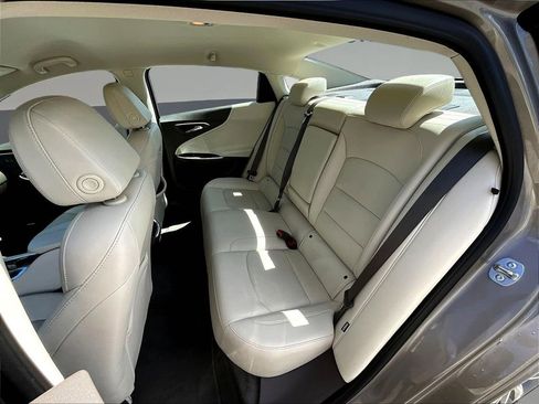 Used 2024 Chevrolet Malibu LT FWD image 24