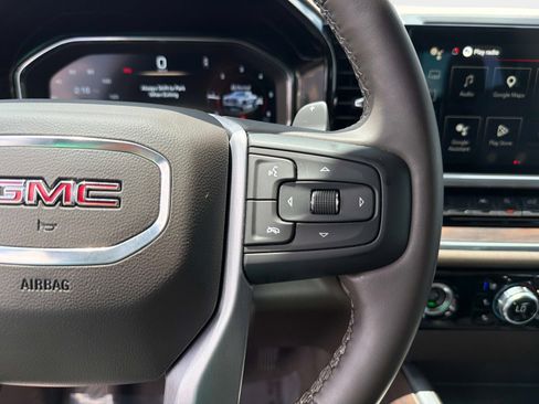 Used 2023 GMC Sierra 1500 SLT AWD/4WD image 27