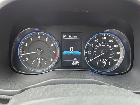 Used 2023 Hyundai Kona SE image 16