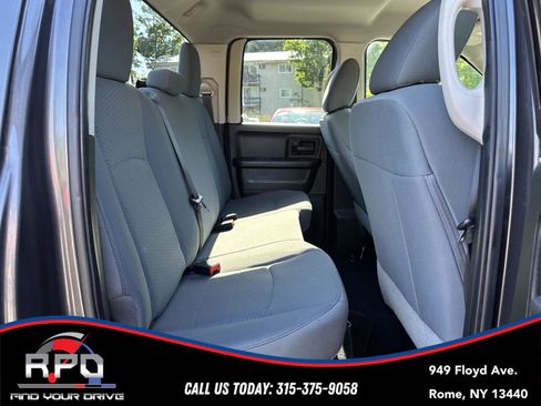Used 2018 RAM 1500 Express AWD/4WD image 28