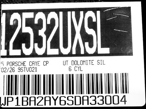 Certified 2025 Porsche Cayenne Coupe image 30